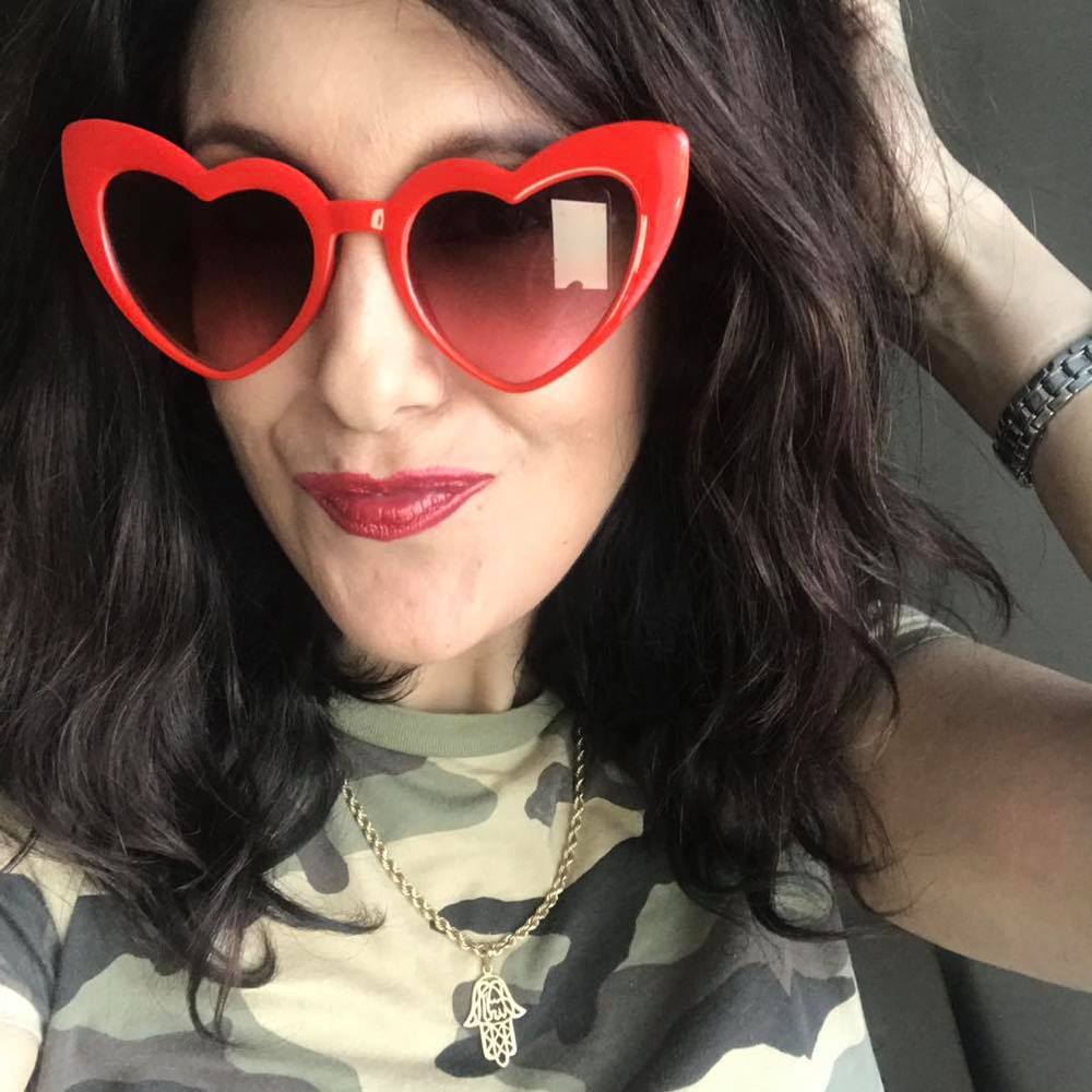 Meet your Posher, Leelee